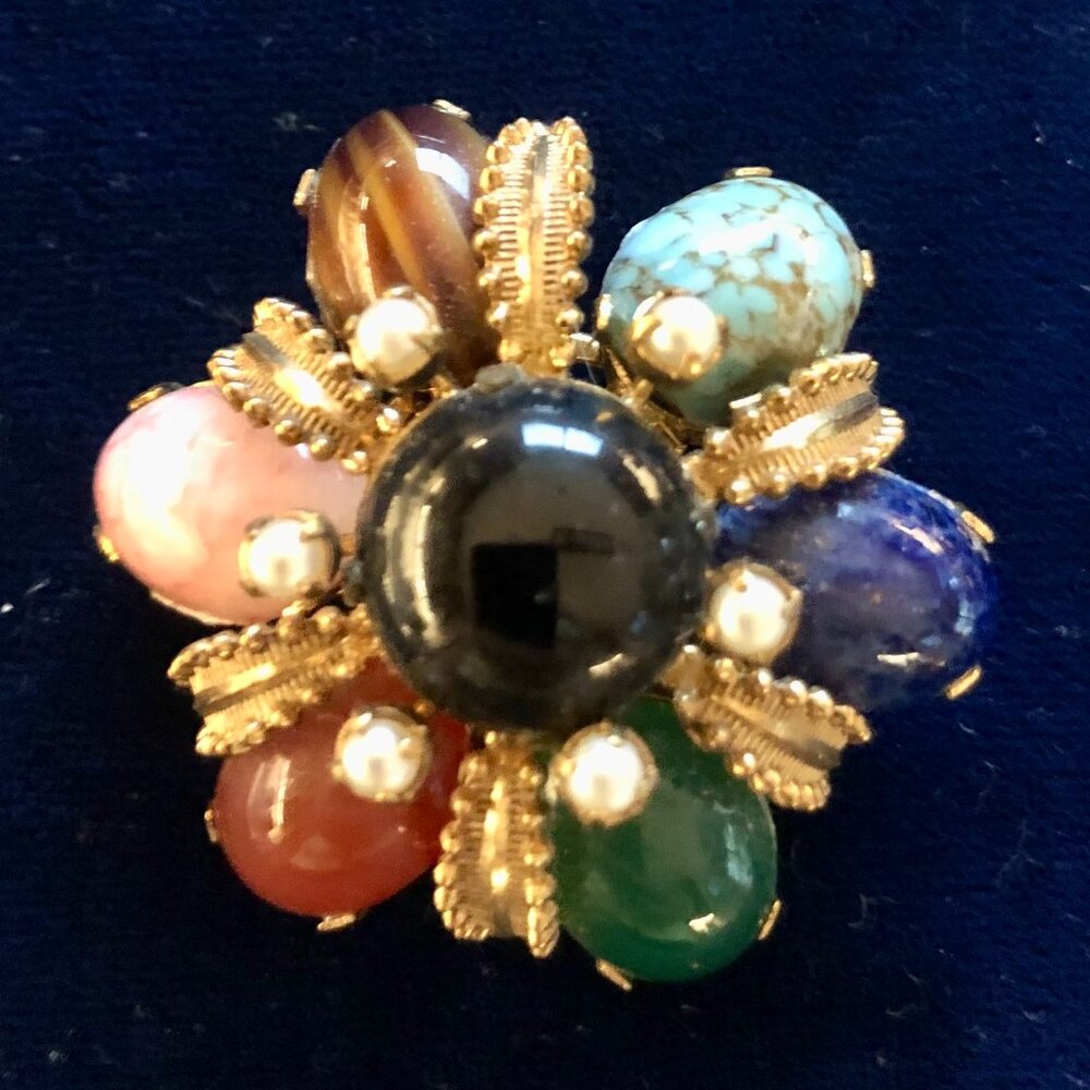Unsigned SCHREINER Large Vintage Brooch Semi Precious Stones Pearl Gold Tone